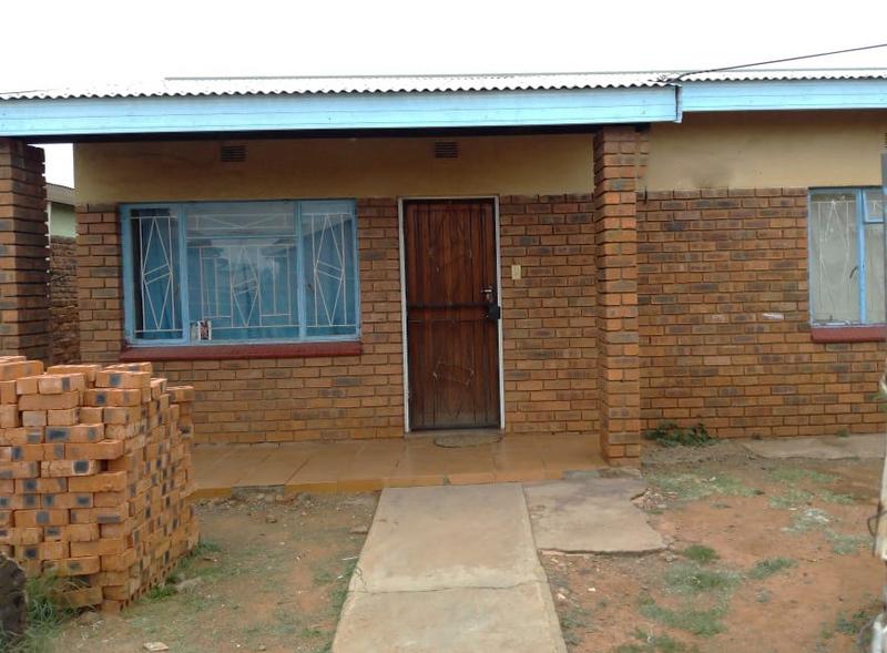2 Bedroom Property for Sale in Galeshewe Village Northern Cape
